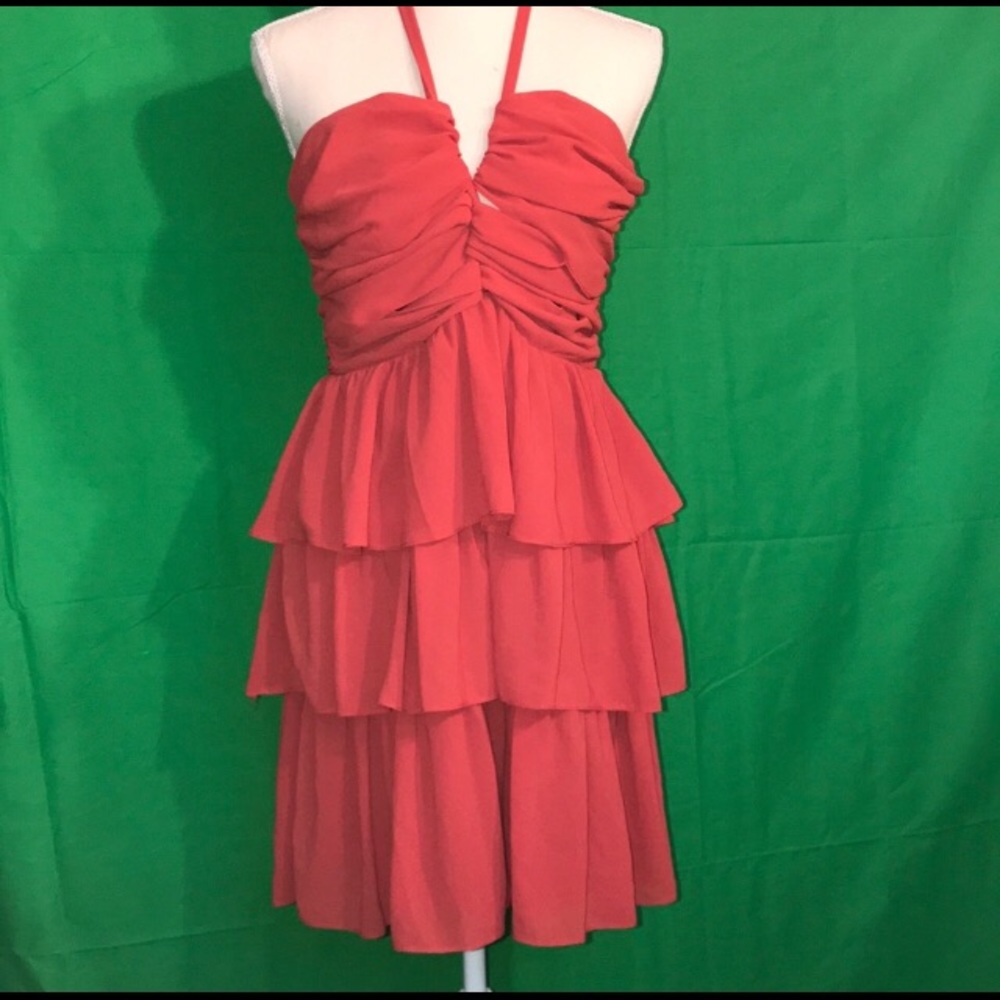Lulu’s Coral Halter Dress with Ruffled Skirt 🌺